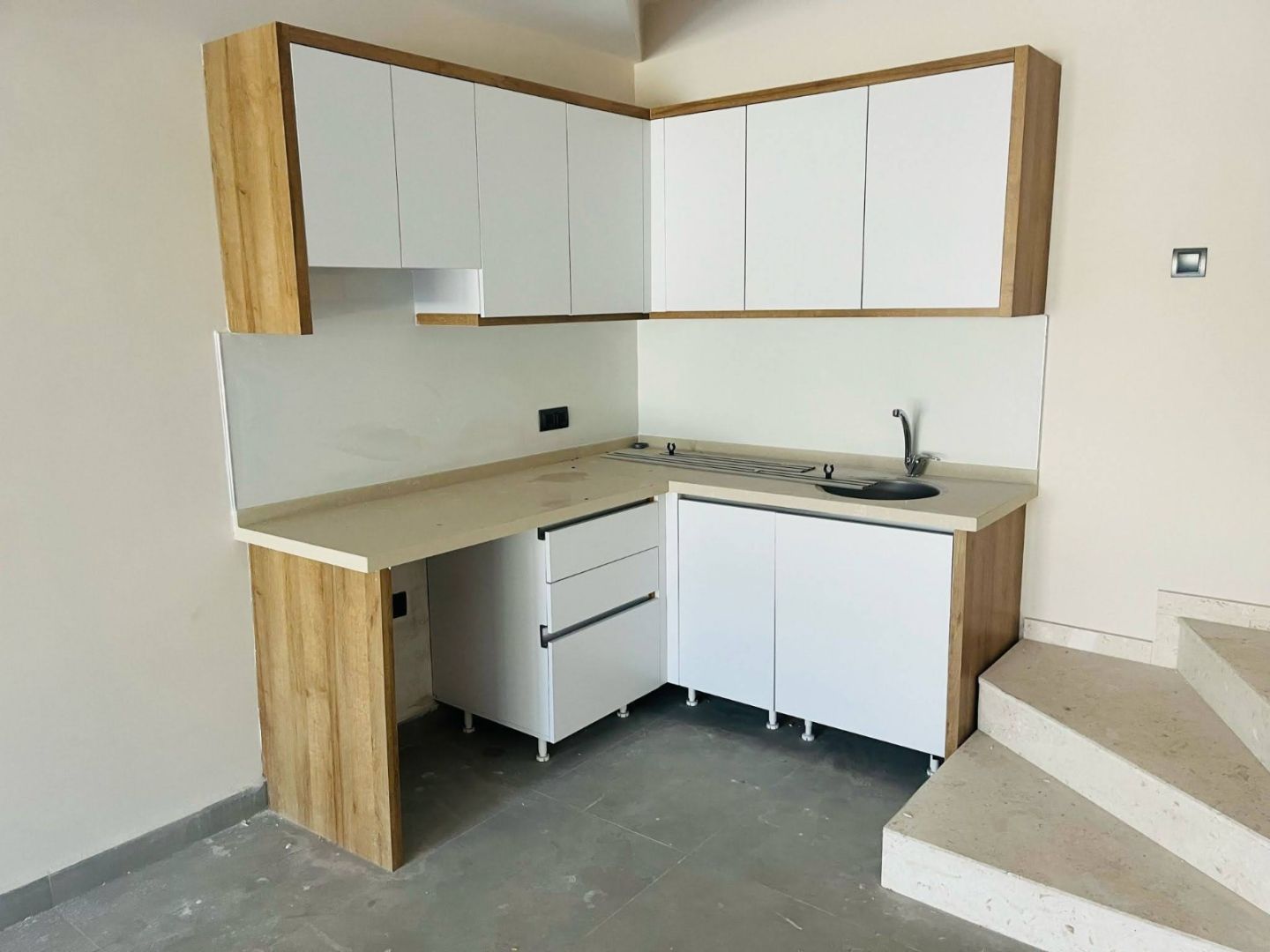 2043 Rezidans’ta Satılık 2+1 Bahçe Dubleks | Havuzlu | Spa &amp;amp;amp;amp; Spor Salonlu