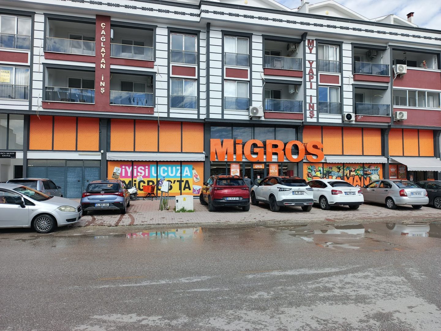Migros Kiracılı | 500.000 TL Aylık Getiri | %3,75 Ciro Paylı | 1100 m² Kurumsal Yatırım Fırsatı