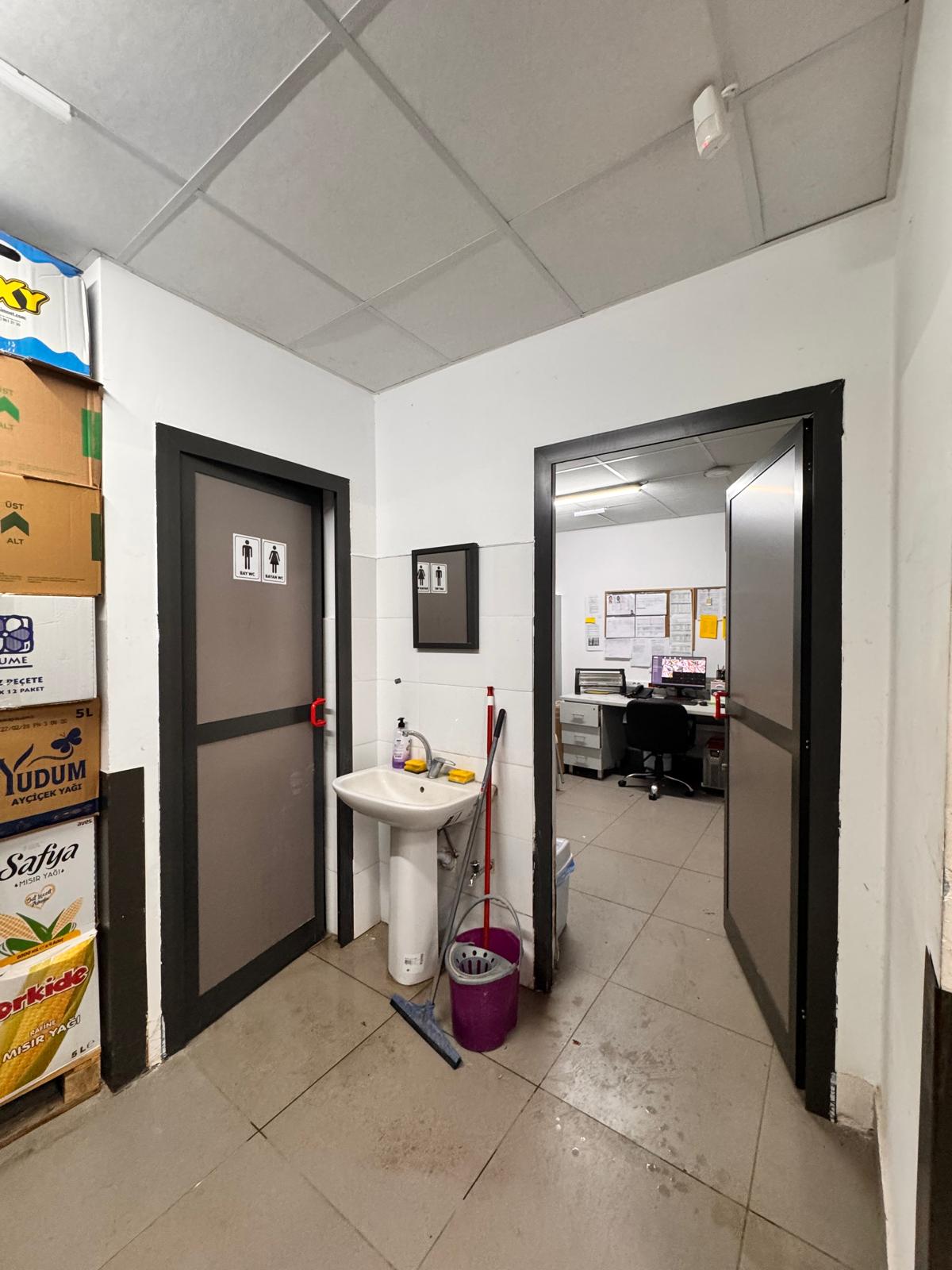 karaçalı mahallesinde kurumsal kiracılı ( BİM Market) satılık 300m2 dükkan.